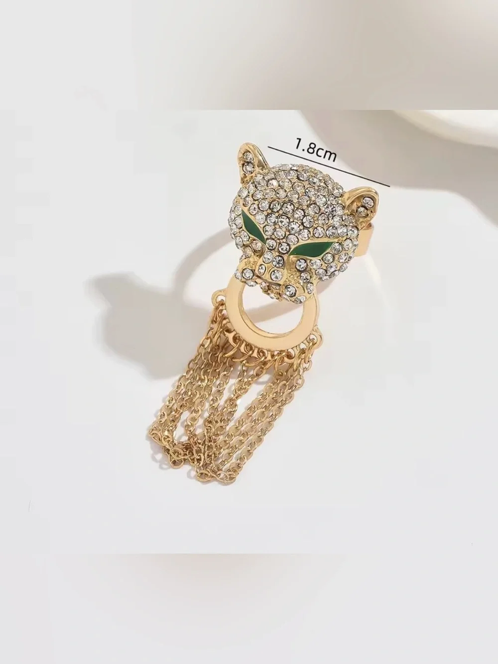 Leopard Head Tassel Ring with Luxurious Inlaid Rhinestones….Green Eyes Decor